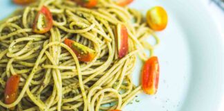 Pasta al pesto di rucola