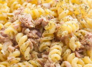Pasta del cornuto 2.0 con tonno - RicettaSprint