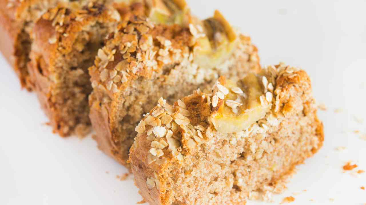 Plumcake avena e pesche RicettaSprint