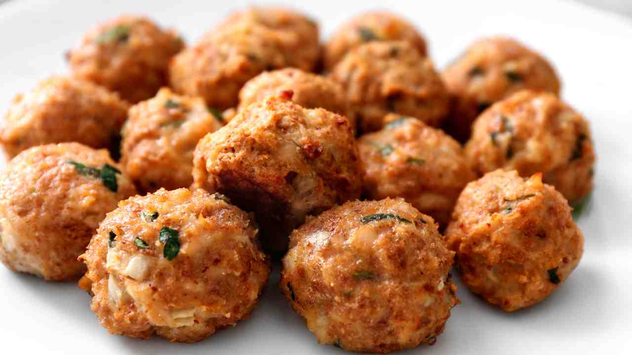 Polpette di ricotta e prosciutto - RicettaSprint