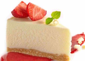 TORTA FREDDA CON FRAGOLE E CIOCCOLATO ricettasprint