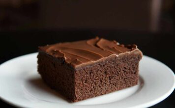 Torta al cioccolato 3 ingredienti RicettaSprint