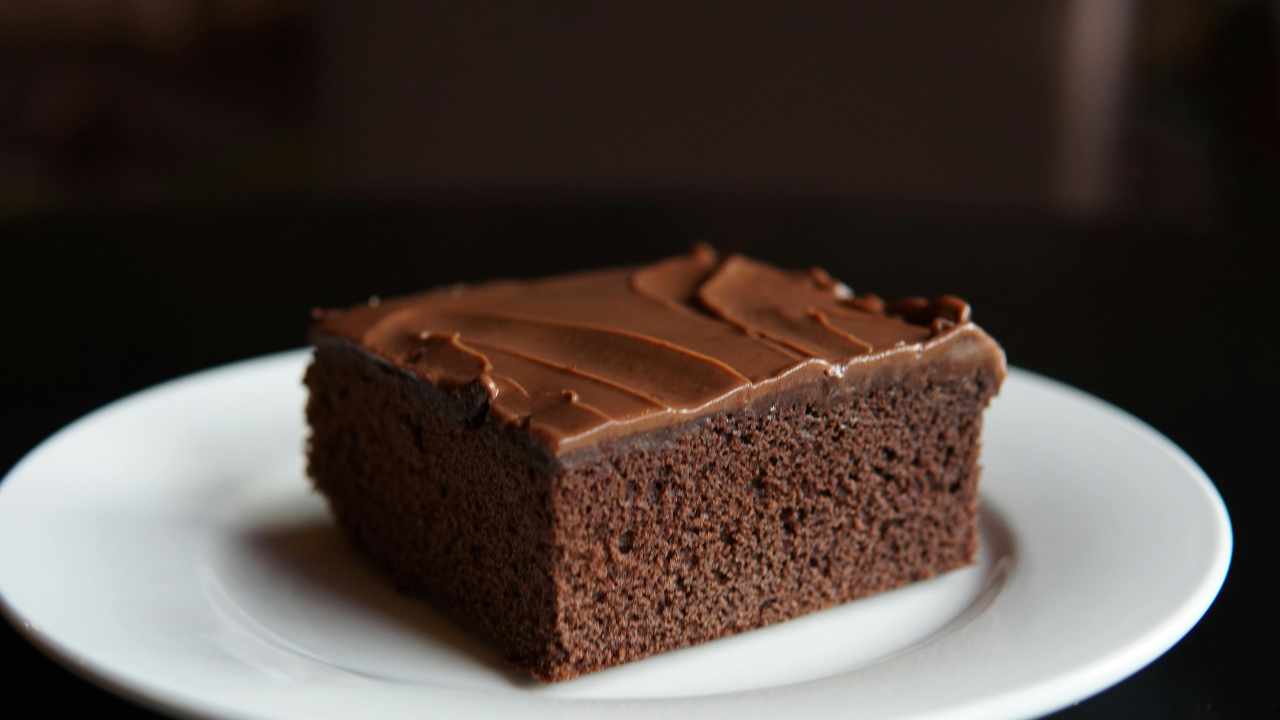 Torta al cioccolato 3 ingredienti RicettaSprint