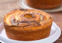 Torta al latte caldo e cacao