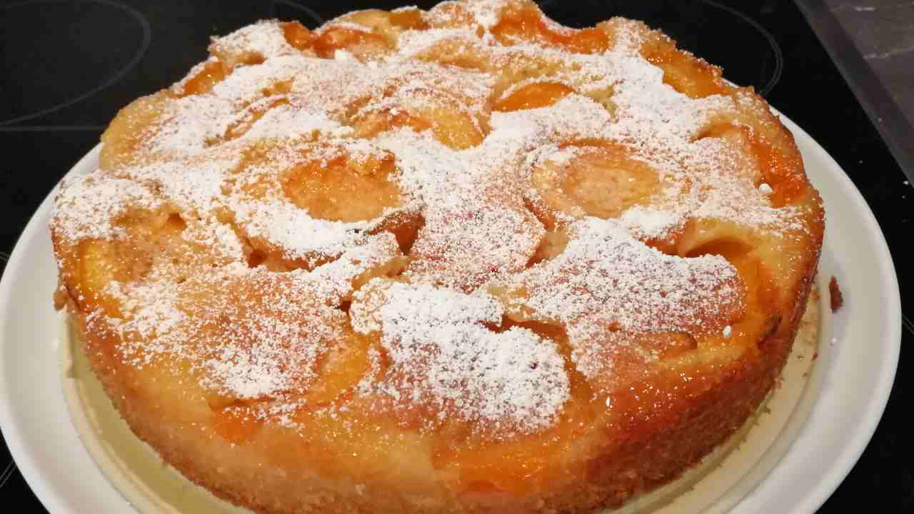 Torta di albicocche e mascarpone RicettaSprint