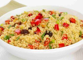 insalata di couscous con pomodorini, feta e limone