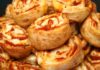 peperoni rolls di pizza altro che pizzettte e compagnia bella,io li preparo quando ho ospti a cena e ogni volta lascio tutti di stucco, ricetta facile