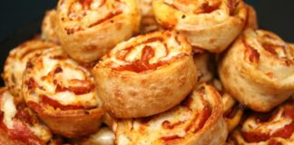 peperoni rolls di pizza altro che pizzettte e compagnia bella,io li preparo quando ho ospti a cena e ogni volta lascio tutti di stucco, ricetta facile