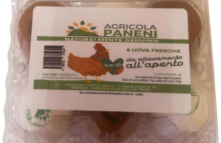 Una confezione di uova coinvolte nel richiamo alimentare