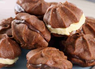 Biscotti al cacao farciti