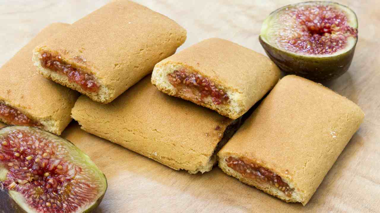 Biscotti con confettura di fichi - Ricettasprint.it