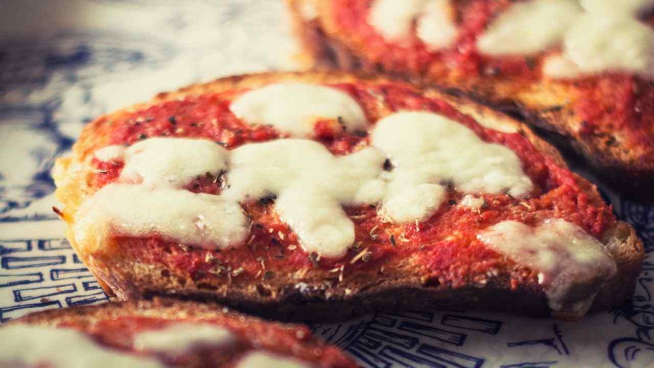 Bruschette pizza