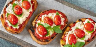 Bruschette pizza caprese RicettaSprint