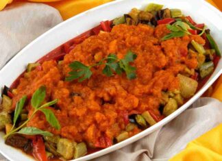 Caponata siciliana al pomodoro Ricettasprint.it