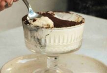 Con questo dolcetto furbo salvi qualsiasi fine pasto si fa con tre ingredienti e 10 minuti netti