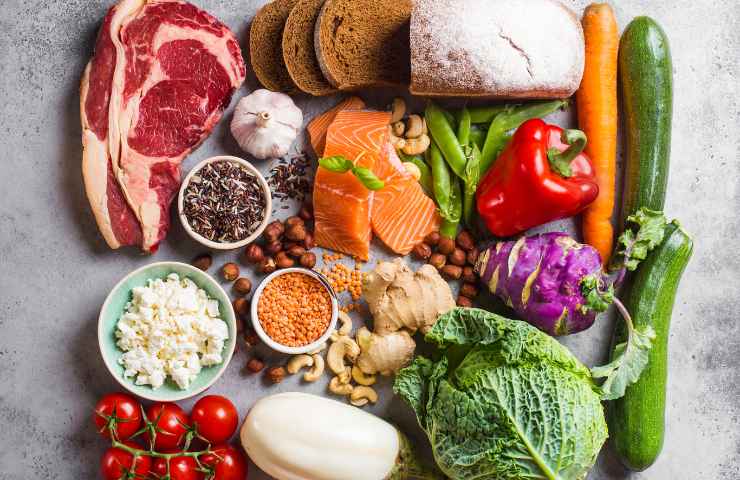 Diversi alimenti sani