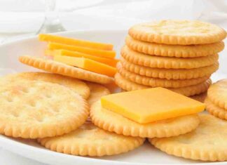 Cracker alla curcuma - RicettaSprint