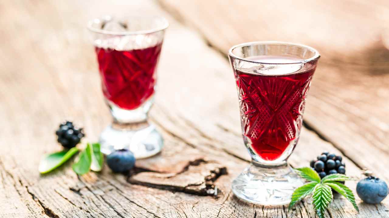 Digestivo ai frutti di bosco RicettaSprint