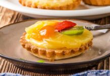 Questa raccolta di dolci è per chi è a dieta perenne come me, ma non ci rinuncio mica sono sotto le 200 kcal Dolci light RicettaSprint