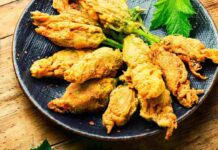 Fiori di zucca croccanti in friggitrice ad aria