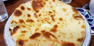 Focaccia ripiena non solo con gli zucchini