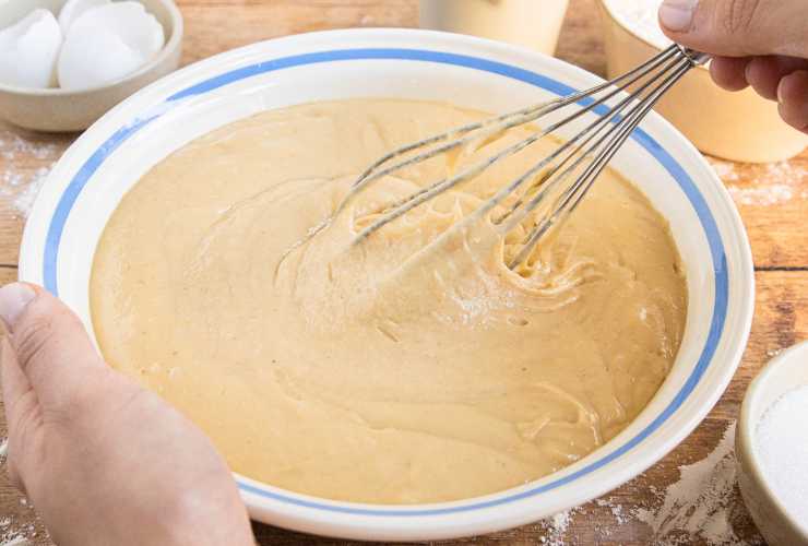Frittelle salate di zucchina in pochi minuti - RicettaSprint