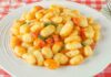 Gnocchi in padella pomodorini e basilico