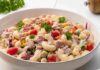 Insalata di pasta fredda per l'estate
