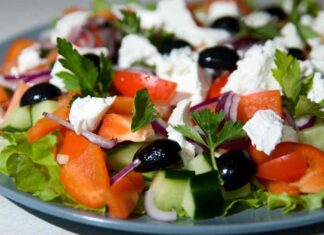 Insalata greca