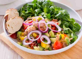 Insalata mista con pomodori e peperoni RicettaSprint