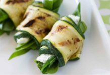 3 Zucchine in frigo, pochi spinaci e del formaggio ho fatto la cena veloce e più buona di sempre, sarà la ricetta must dell’estate Involtini di zucchine con formaggi e spinaci RicettaSprint