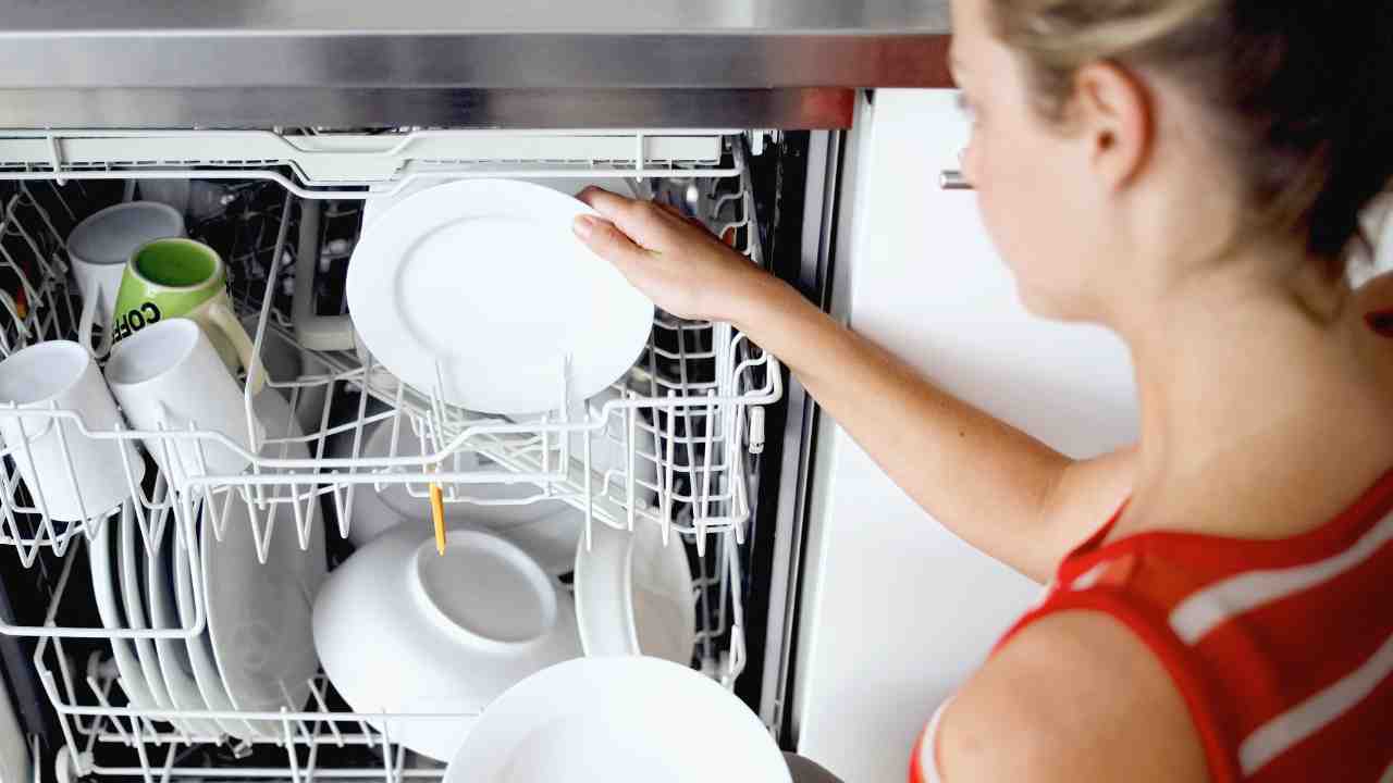 Lavastoviglie come ridurre i costi - RicettaSprint