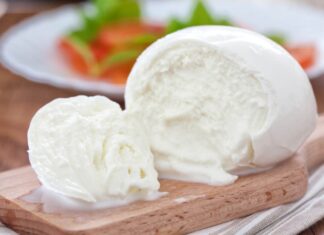 Una mozzarella fresca