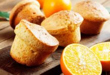 Zero zucchero, tanta bontà: questi muffin all’arancia li mangia pure mia zia diabetica, il picco glicemico manco sa dov’è Muffin senza zucchero all'arancia