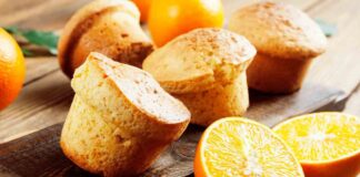 Muffin senza zucchero all'arancia