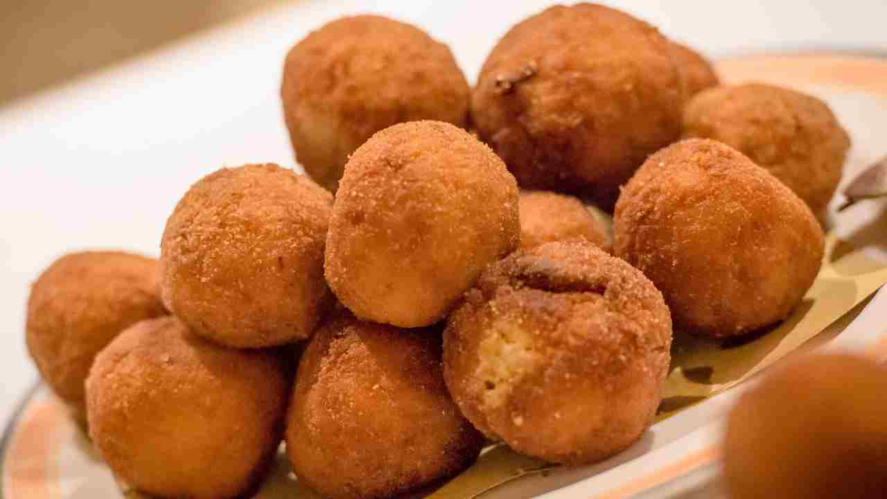 Non sono supplì e neanche delle crocchette. Si chiamano miniball al telefono dimentica tutto il resto a cena