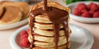 Pancake 2 ingredienti facili e veloci