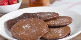 Pancake al cioccolato senza uova e burro RicettaSprint