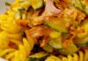 Pasta allo zafferano, speck e zucchine