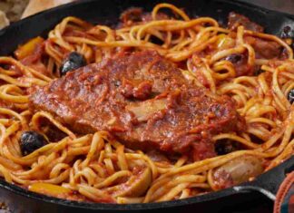 Pasta con la carne alla puttanesca