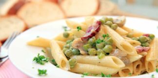 Pasta e piselli freschi