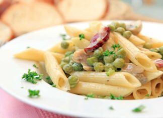 Pasta e piselli freschi