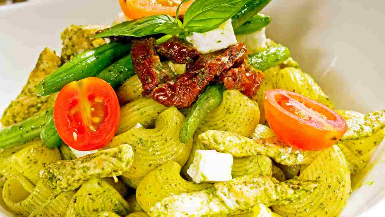 Pasta pesto fagiolini e pomodori RicettaSprint