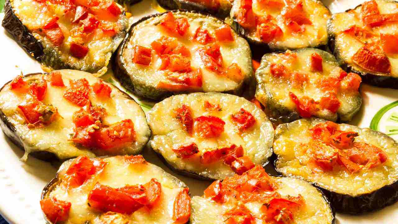 Pizzette di melanzane - RicettaSprint