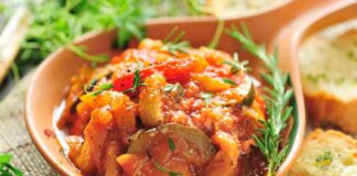 Ratatouille scomposta al tegame,