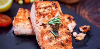Salmone marinato alla griglia