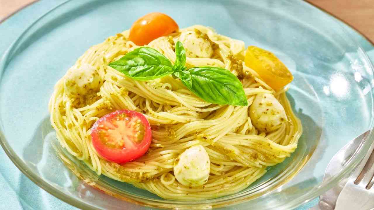 Spaghetti alla caprese