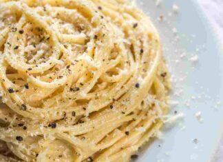 Te la sogni una cacio e pepe come questa, neanche all'osteria te la sanno fare cremosa di alto livello come la mia. Oggi è la tua occasione