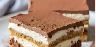 Tiramisù con crema di cioccolato - RicettaSprint