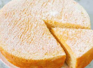 Torta albumi e yogurt RicettaSprint